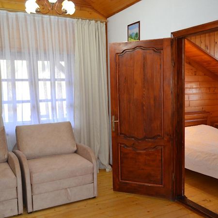 Satori Hotel Мигово Екстериор снимка