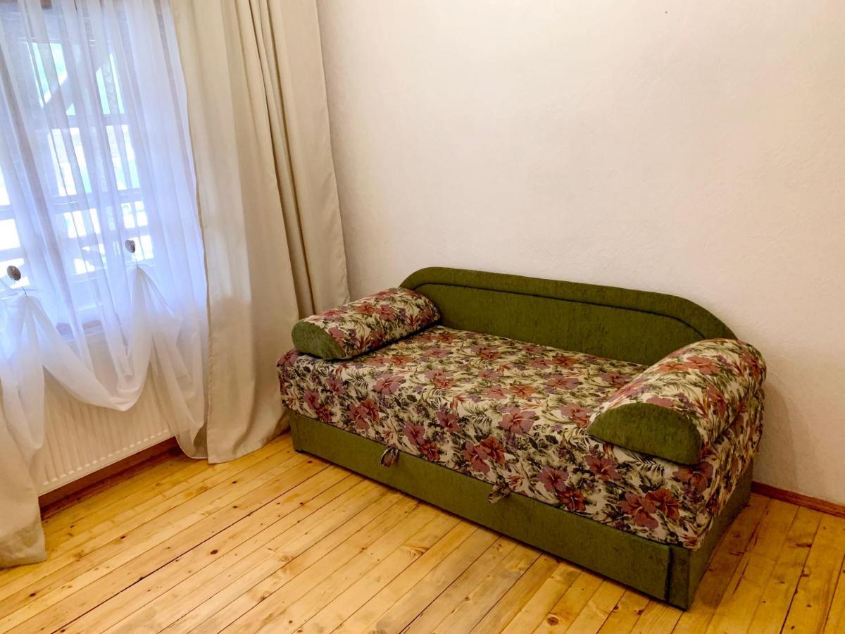Satori Hotel Мигово Екстериор снимка