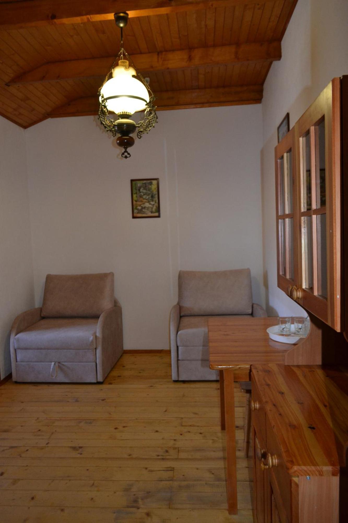 Satori Hotel Мигово Екстериор снимка